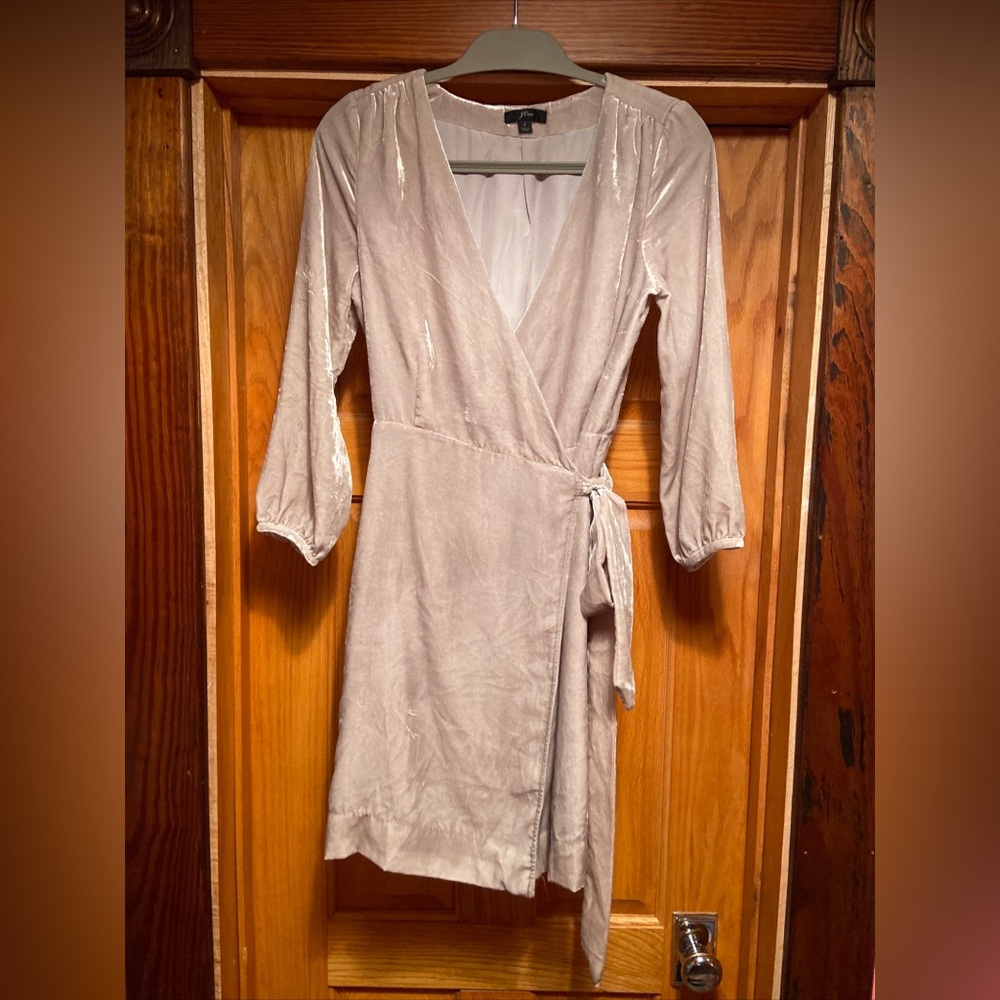J. Crew Velvet Wrap Dress Women’s Size 2 Silver Grey K0145